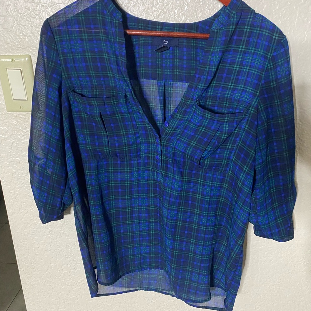 GAP plaid top